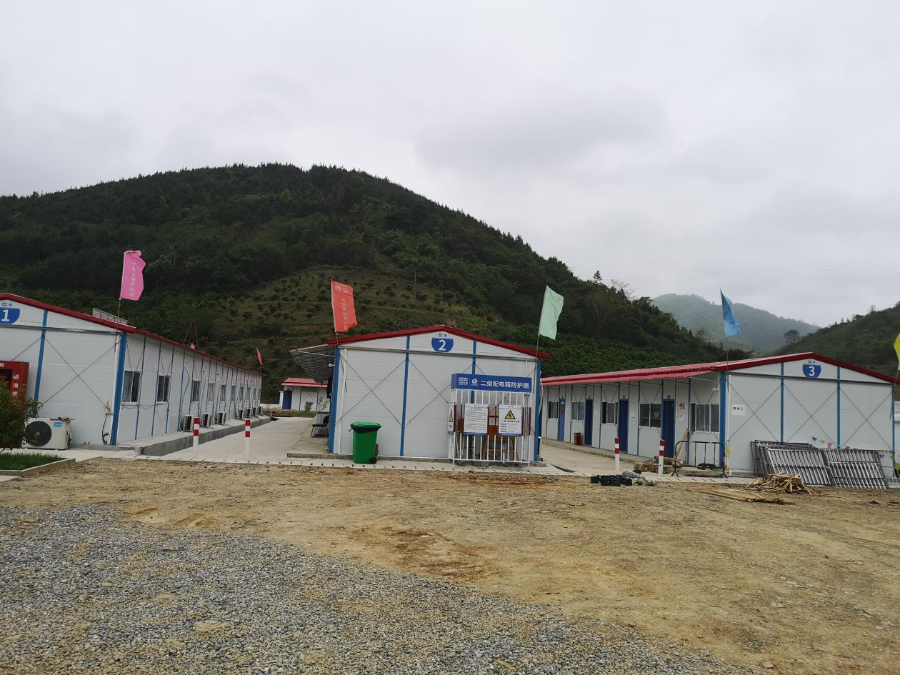 田西高速板房和鋼構工程